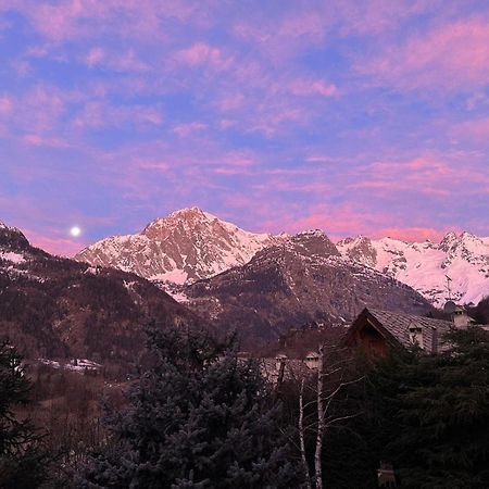 Courmayeur~Navetta Gratuita Per Il Centro+Impianti 外观 照片