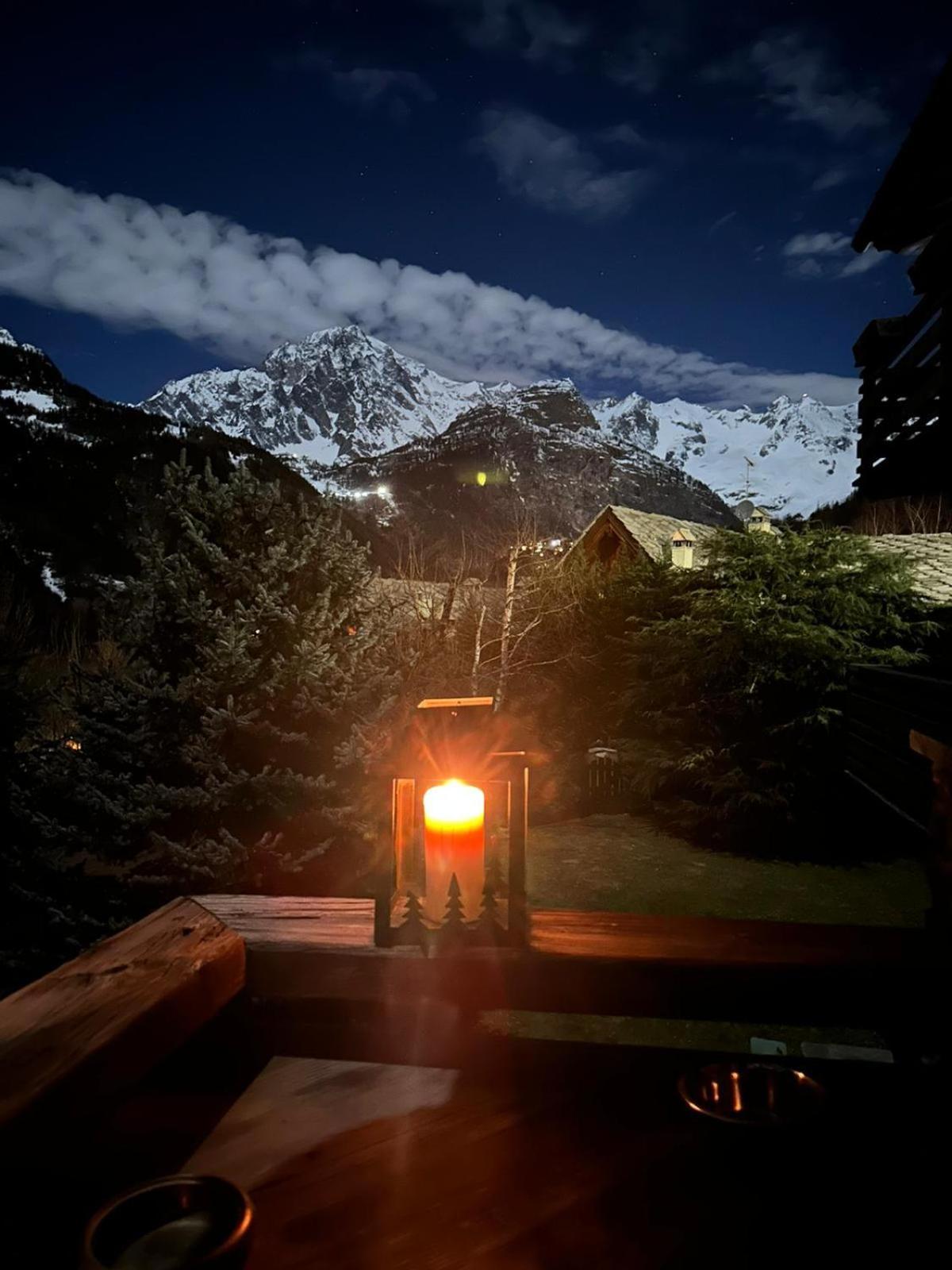 Courmayeur~Navetta Gratuita Per Il Centro+Impianti 外观 照片